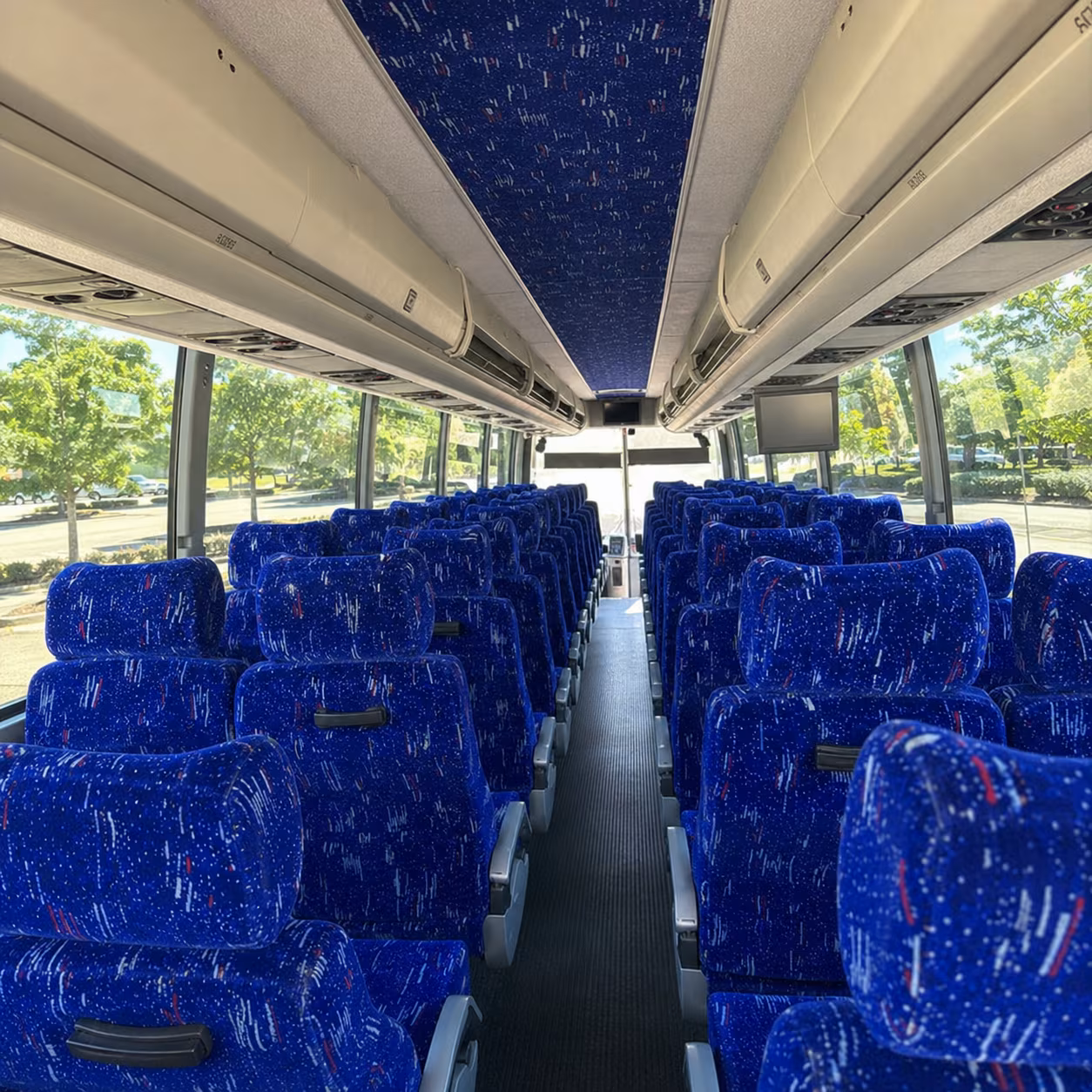 charter bus service for simi valley groups heading to san diego and orange county